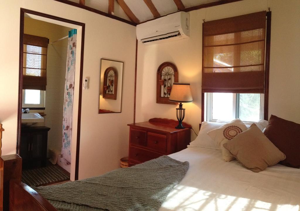 Hummingbirds Cabins Caye Caulker Bilik gambar
