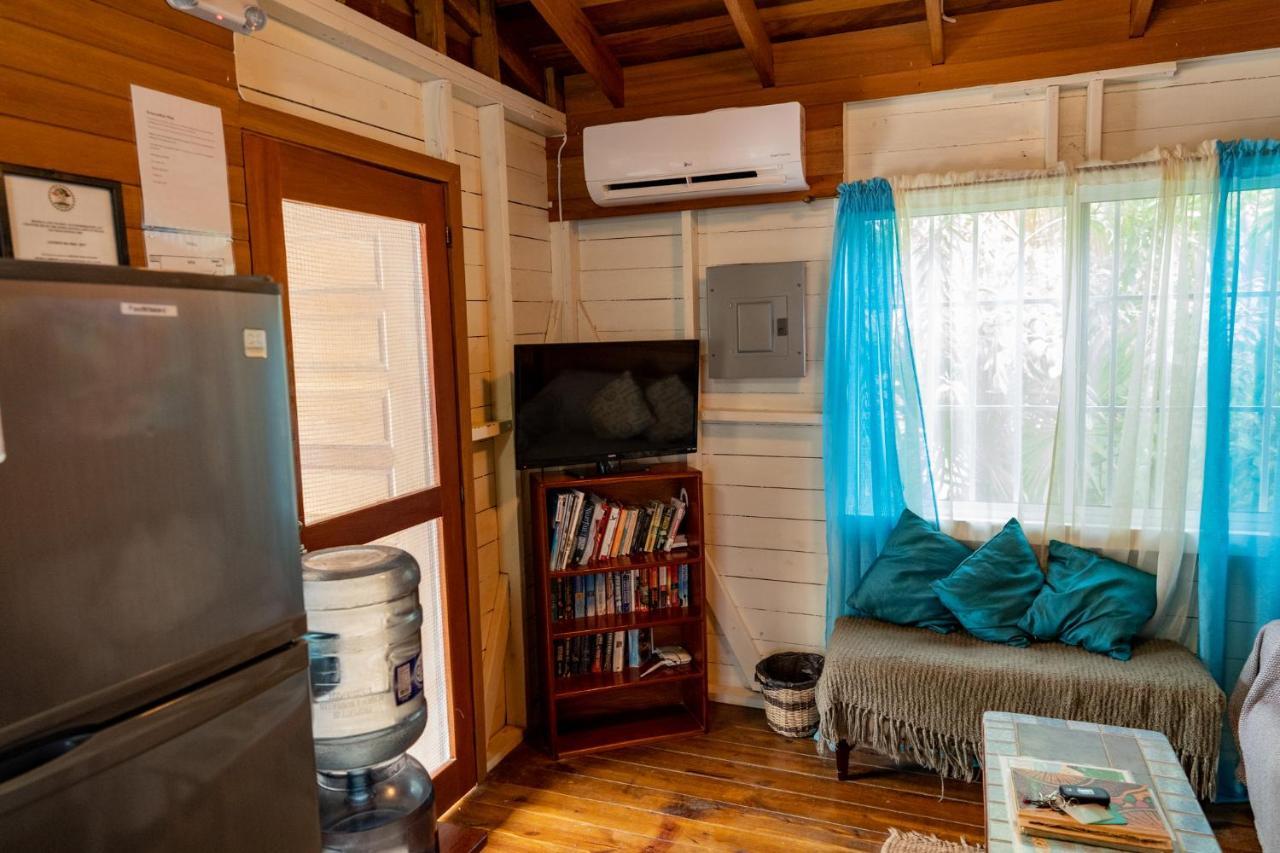 Hummingbirds Cabins Caye Caulker Luaran gambar